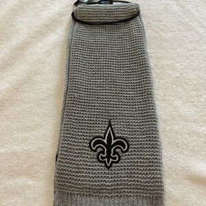 NFL Gray Knit Scarf with Black Fleur-de-lis